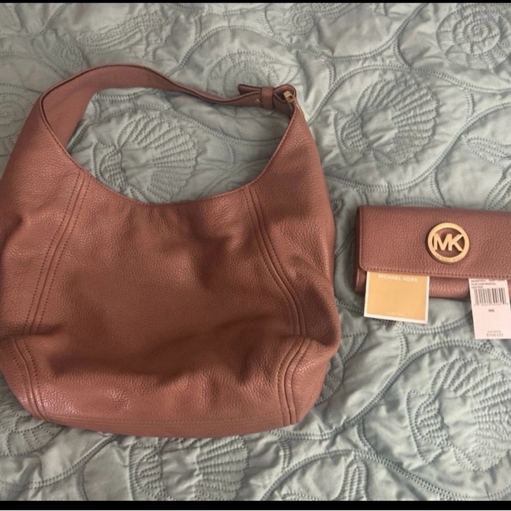 Michael Kors Pink Pebbled Leather Hobo purse and wallet